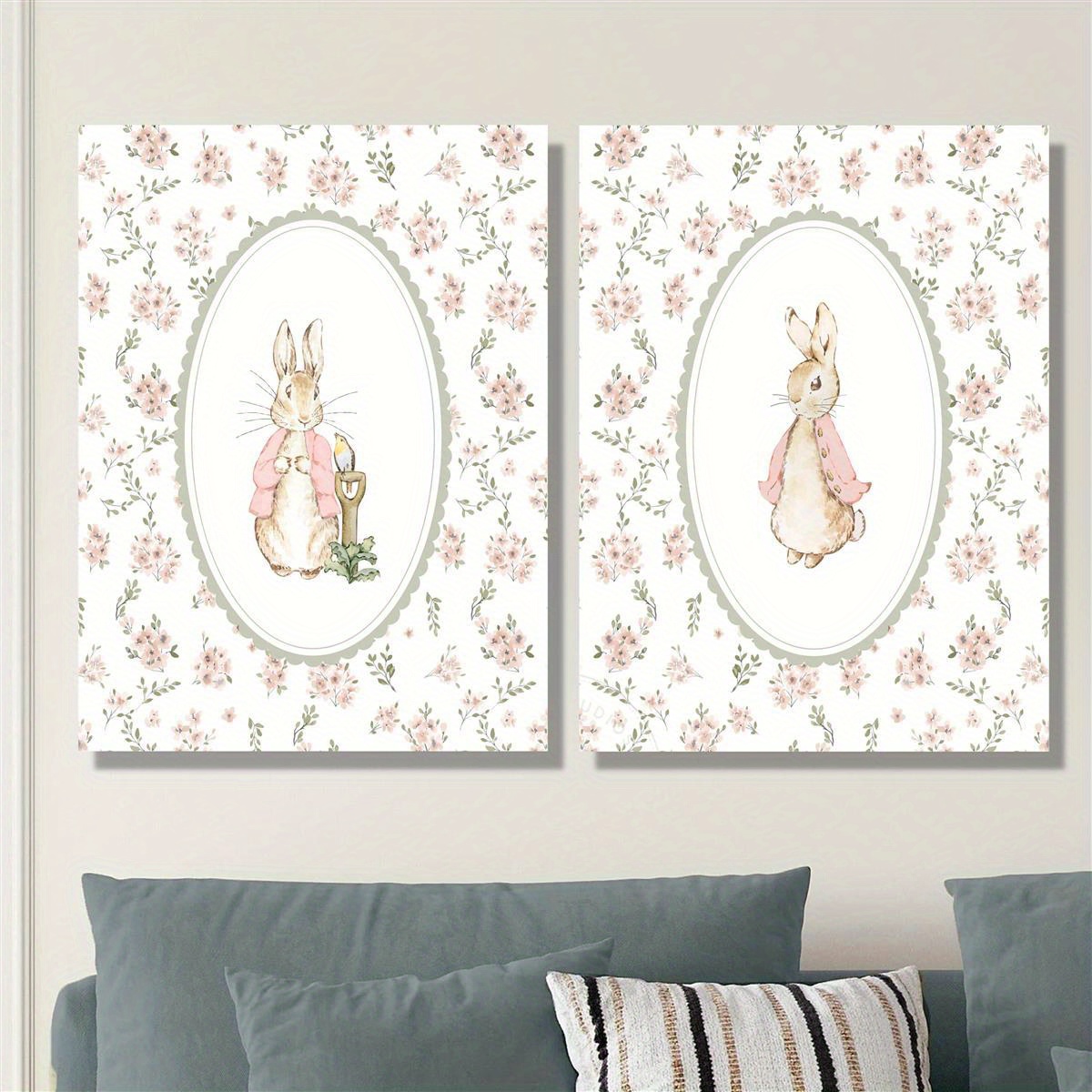 Home Decor Trends - 2 Buah Seni Cetak Kanvas Kelinci